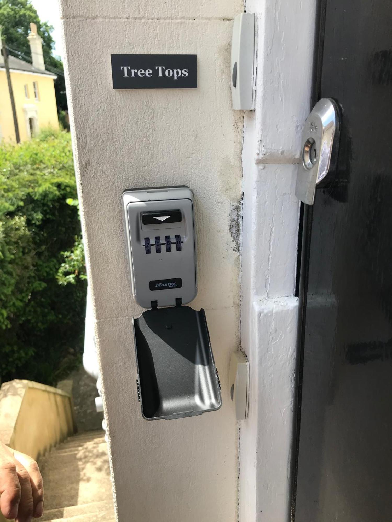 Tree Tops Apartment In Tunbridge Wells Zewnętrze zdjęcie